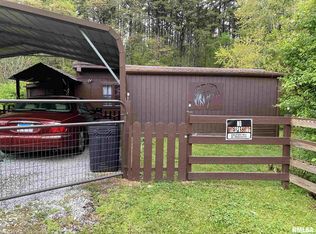 7628 N Magnolia Rd, Carbondale, IL 62902