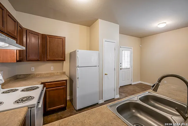 7807 Kingsbury Way #1 — Photo 4
