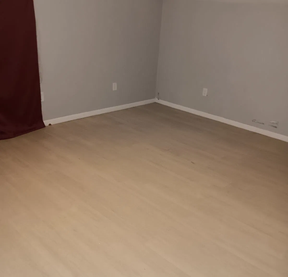 4 bed, 1400 sqft, $1,375 — Photo 1