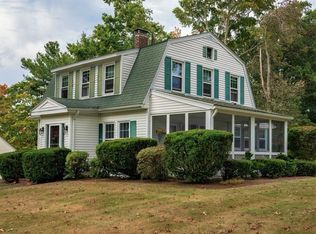 34 Cottage St, Plainville, MA 02762