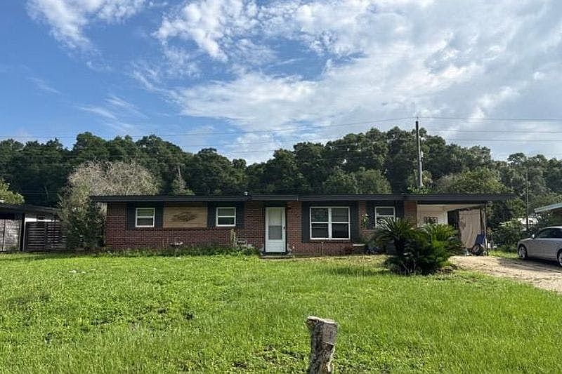 1st image of 6488 Bonner Ave