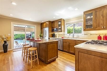 3rd image of 5842 Corumba Ct