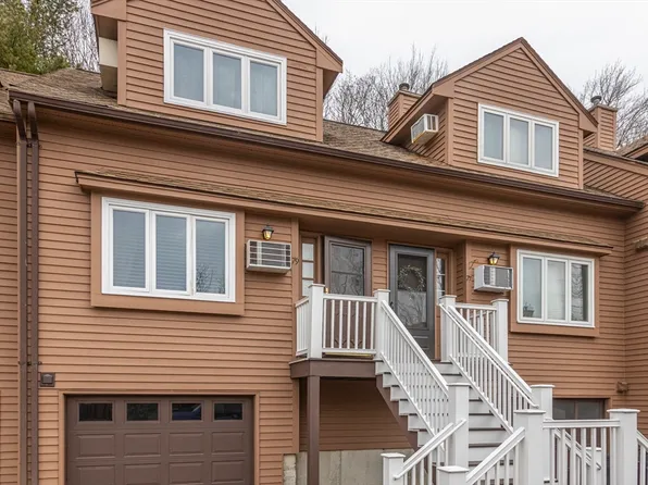79 Casablanca Ct #79, Haverhill, MA 01832