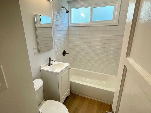3rd image of 10350-10358 Bellwood Ave #818186c3a