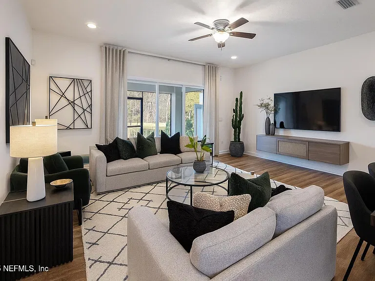5973 Pavilion Dr — Photo 7