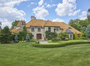 8 Auldwood Ln, Rumson, NJ 07760