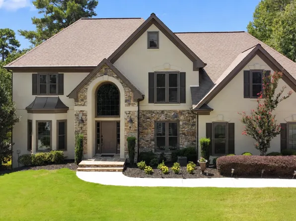 10295 Groomsbridge Rd, Johns Creek, GA 30022