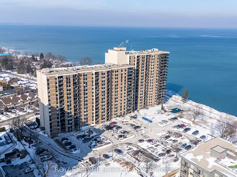 500 Green Rd #1218 — Photo 3