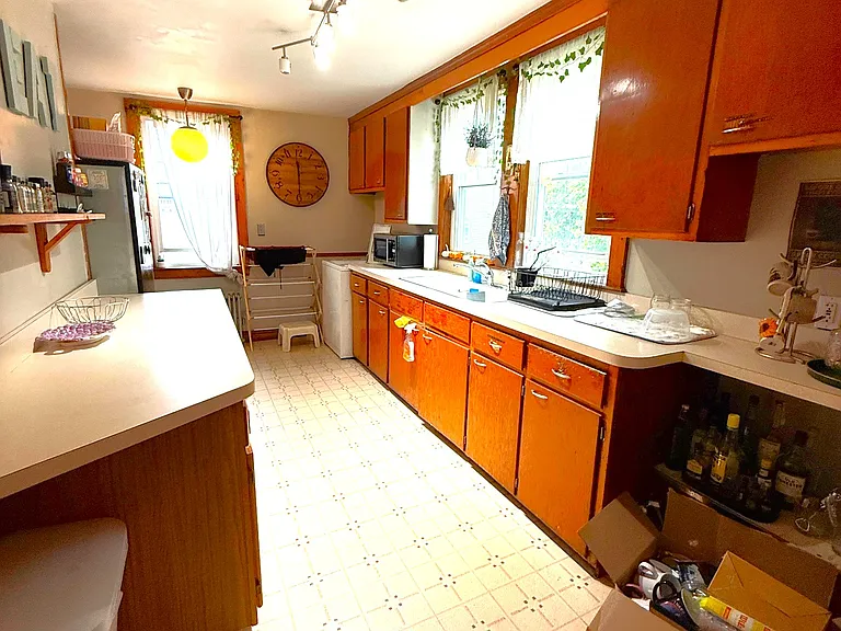 9 Oakland St #2 — Photo 7