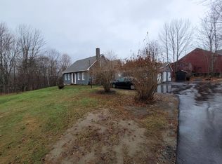32 Kidder Hill Rd, Holden, ME 04429