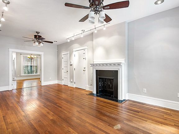 2nd image of 2806 Monument Ave #536406FCC