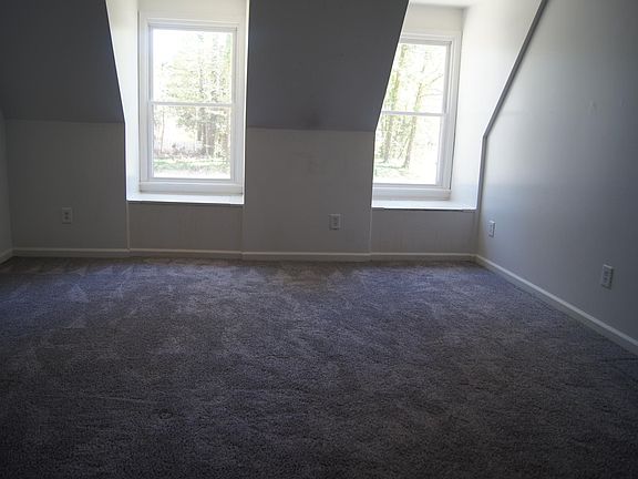 5th image of 204 Nina Ln