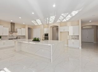 7615 Red Turtle St, Las Vegas, NV 89131