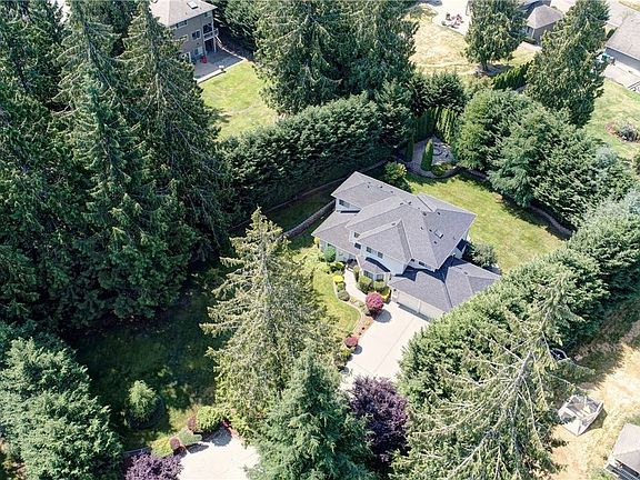 2nd image of 2926 113th Ave SE