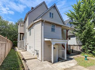 780 Victoria Dr, Vancouver, BC V5L 4E6