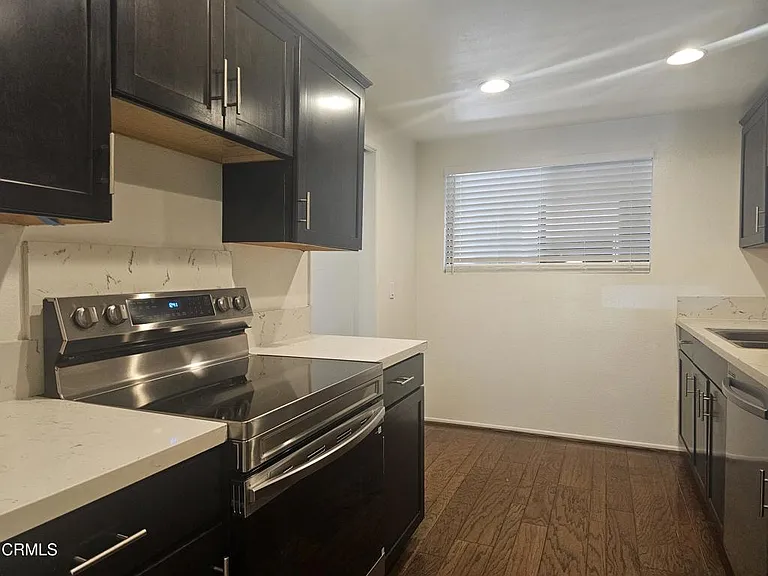 1401 Valley View Rd #234 — Photo 12