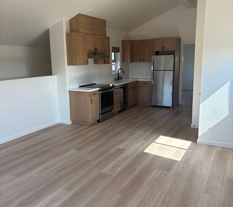 1st image of 112 Santa Ynez St #B