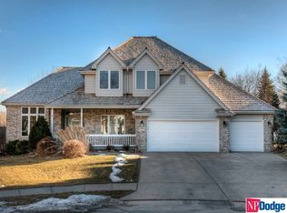 17103 R Cir, Omaha, NE 68135