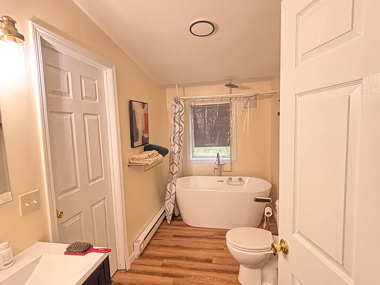 1562 W Lake Rd #1 — Photo 1