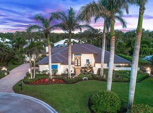 711 Hollybriar Ln, Naples, FL 34108