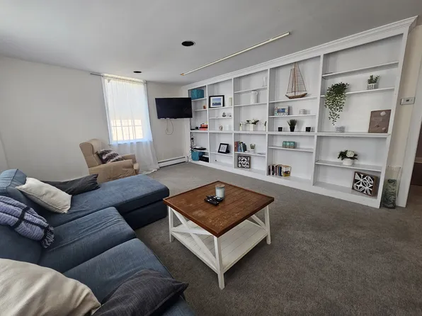 78 Thames St, Newport, RI