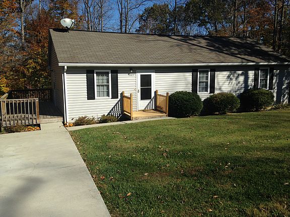 Home has 2 Driveways 