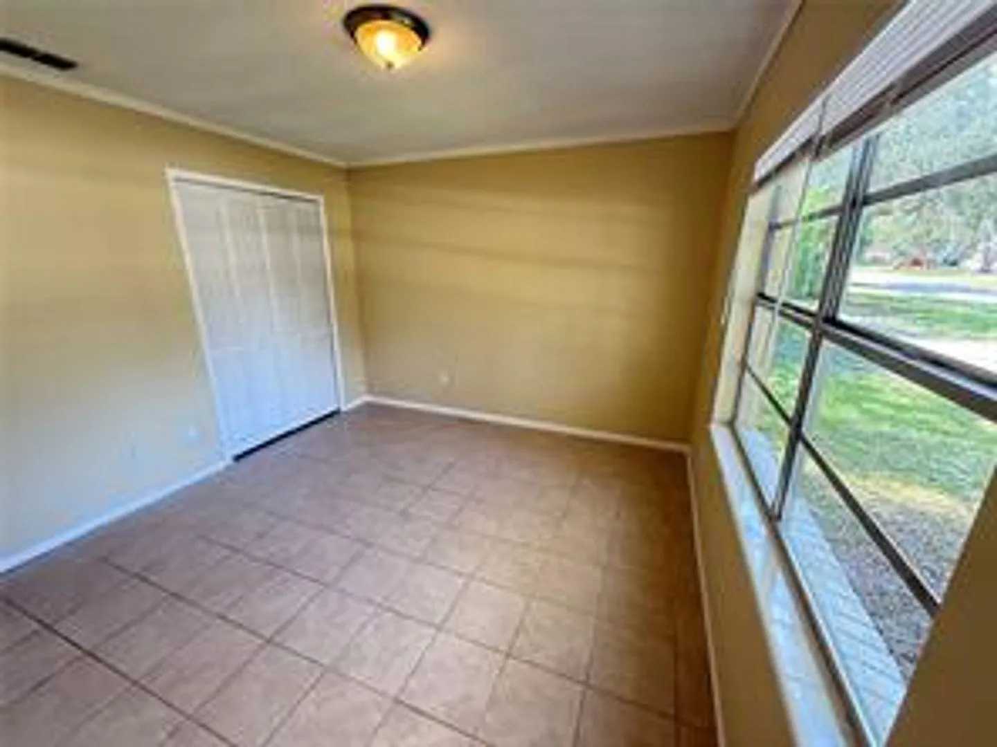 WAL -A9- 1009 Marlene Dr — Photo 2