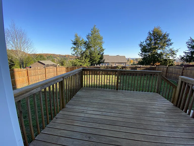 1116 Cloud View Dr — Photo 29