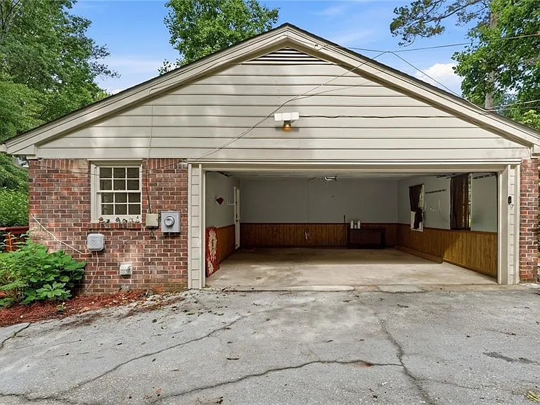 3731 Dunwoody Club Dr — Photo 26