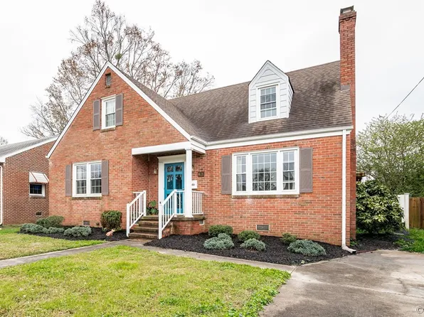 415 Lyons Ave, Colonial Heights, VA 23834