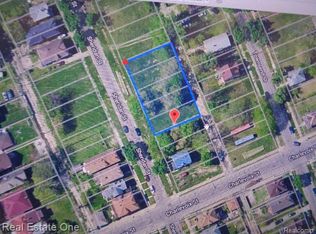 2926 Sheridan St, Detroit, MI 48214