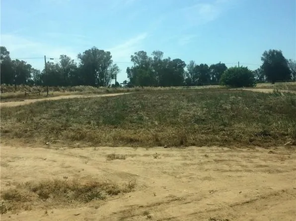 Sharon Blvd, Madera, CA 93638