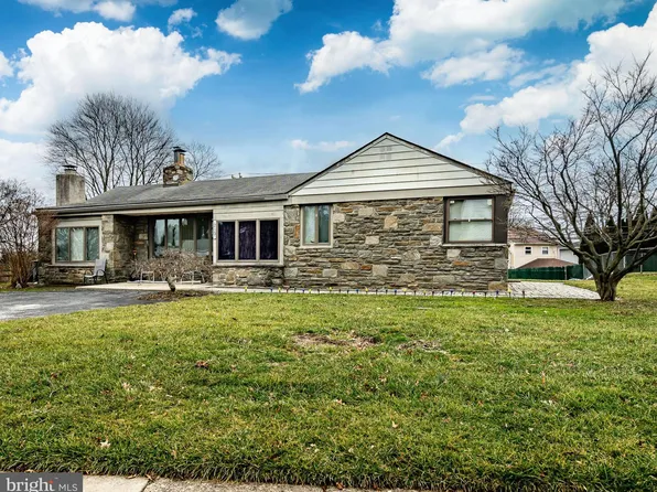 203 Morton Ave, Broomall, PA 19008