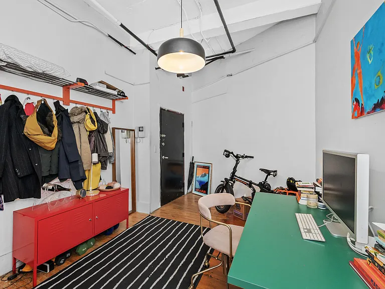 10 Williams St #44 — Photo 11