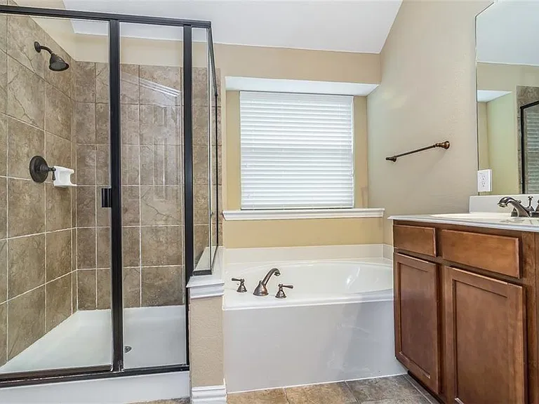 9321 Jerico Dr — Photo 10