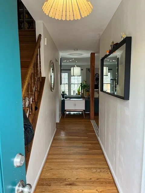 3 bed, 3.5 bath, 1700 sqft, $3,800 — Photo 1