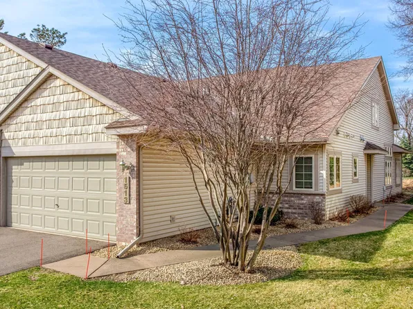 1513 Pine Pointe, White Bear Lake, MN 55110