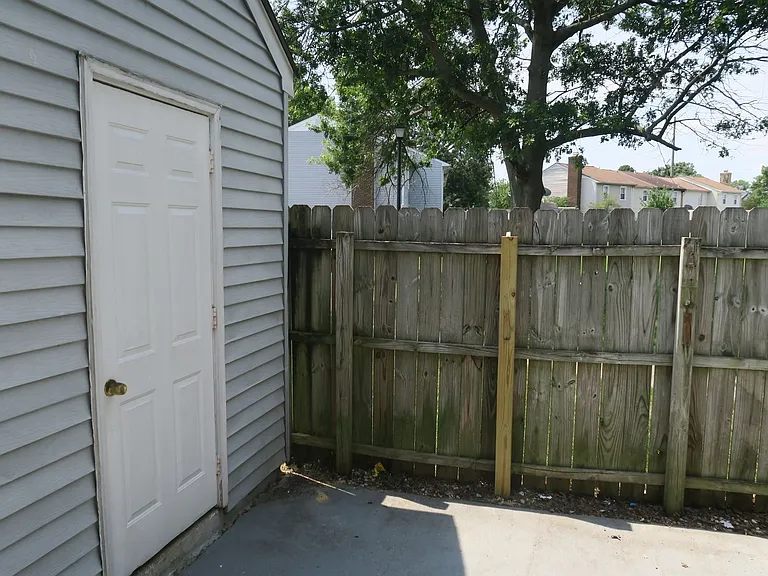 1401 Wendfield Dr #103 — Photo 9