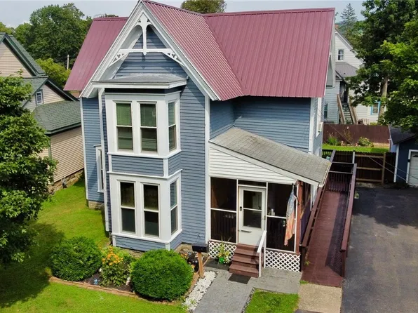 91 Jefferson St, Cattaraugus, NY 14719