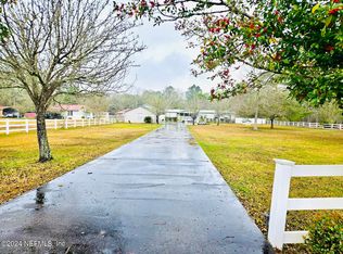 10426 Civic Club Dr, Jacksonville, FL 32219