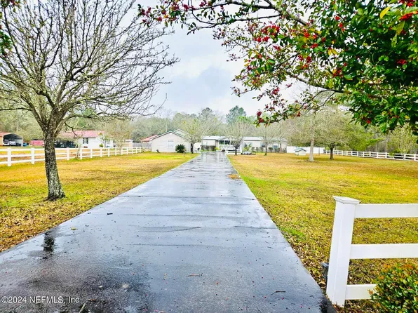 10426 CIVIC CLUB Drive, Jacksonville, FL 32219