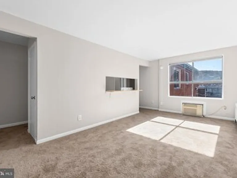 1721 T Street SE Apartments — Photo 2