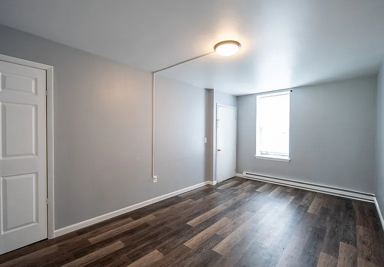 50-62 East St #7B — Photo 9