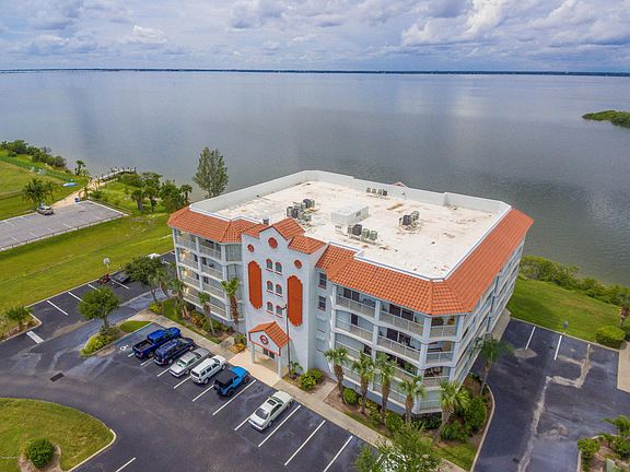 2nd image of 8954 Puerto Del Rio Dr #1304