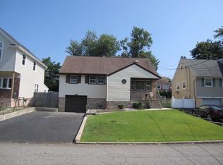 56 Isabelle St, Metuchen, NJ 08840