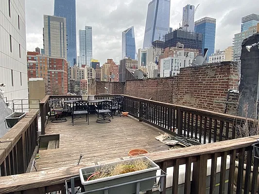 Rented by REAL New York | media 41