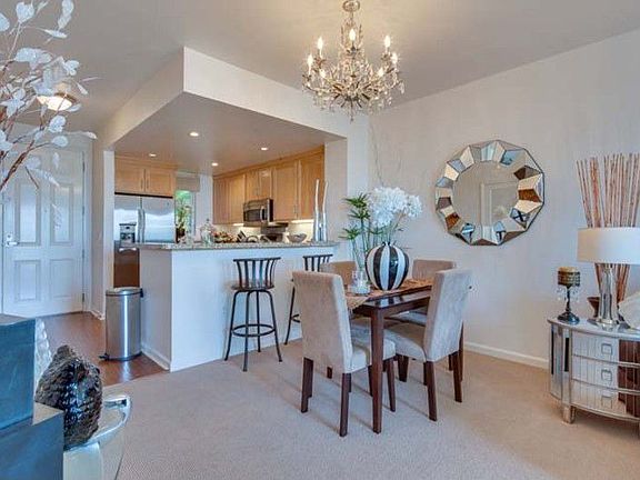 2nd image of 301 Crescent Ct APT 3105