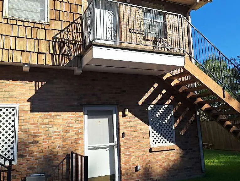 Upstairs unit