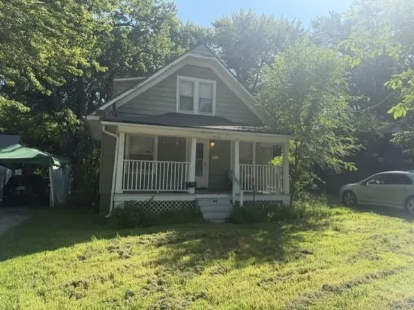 10120 E Golf Ave, Independence, MO 64053