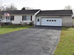 9 Gregory Rd, Hannibal, NY 13074